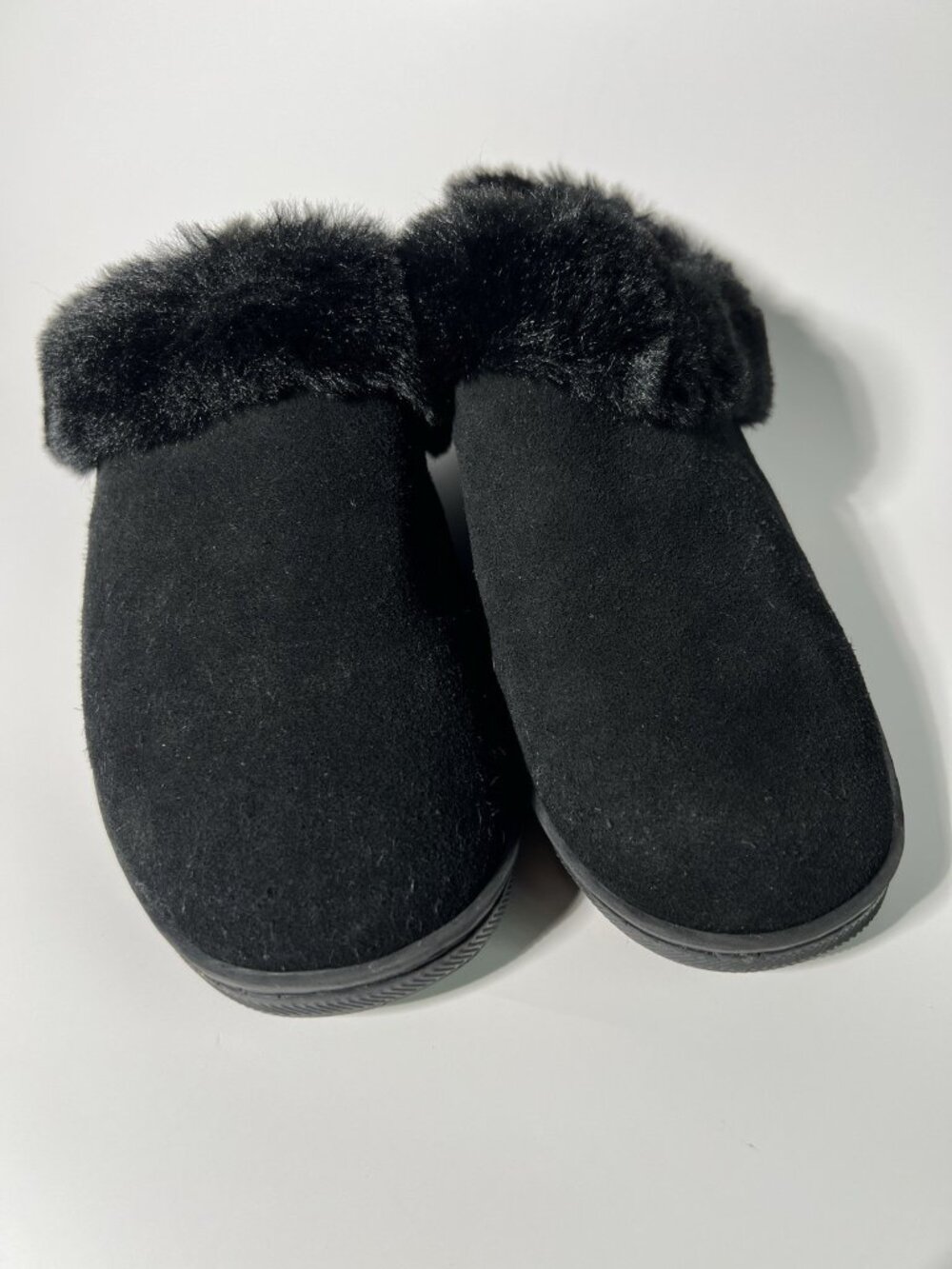 MySlippers Faux Fur Slippers Women’s Size 8